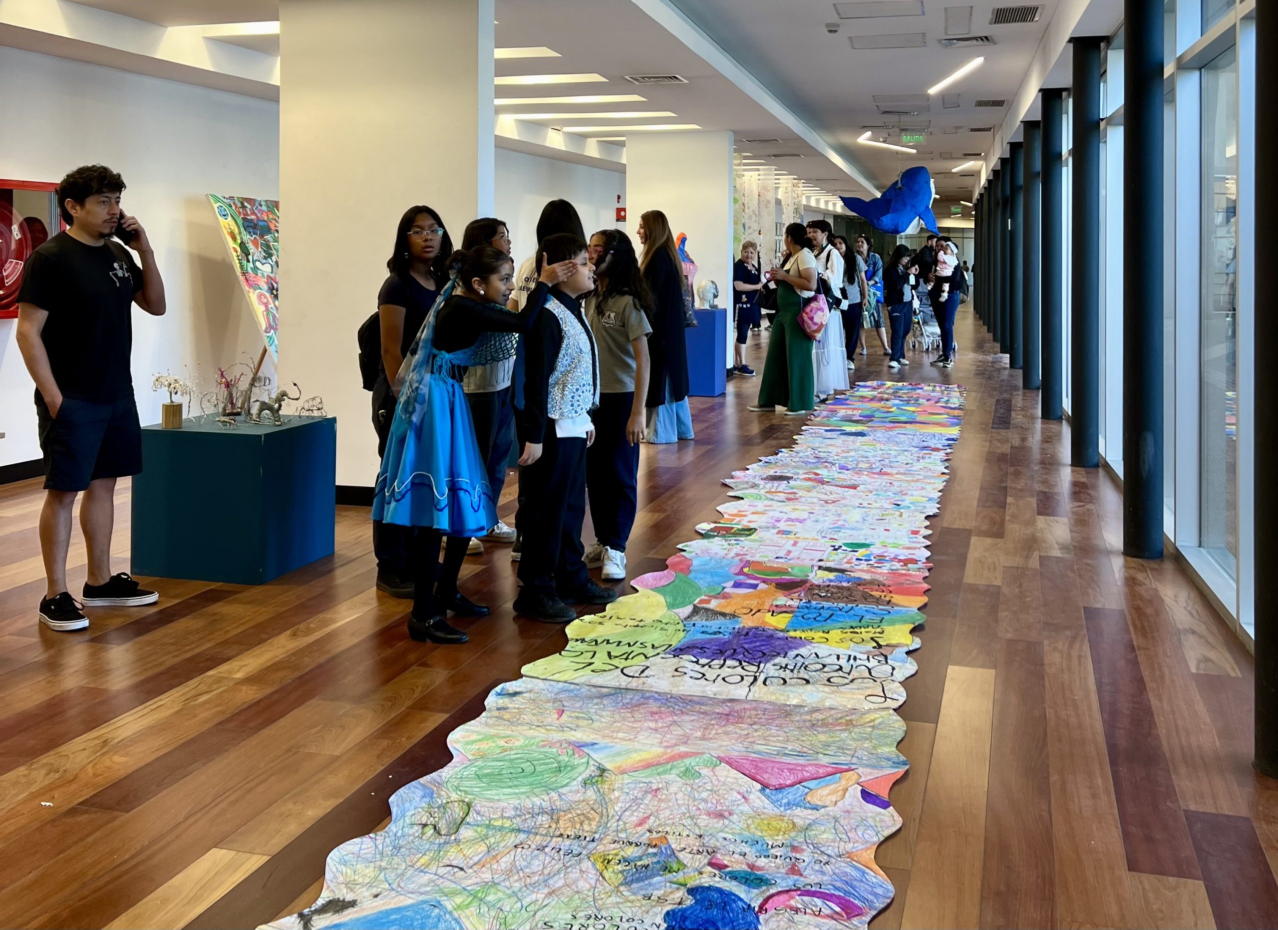 Colegio Guillermo Zañartu realiza exposición artística en la Plataforma Cultural