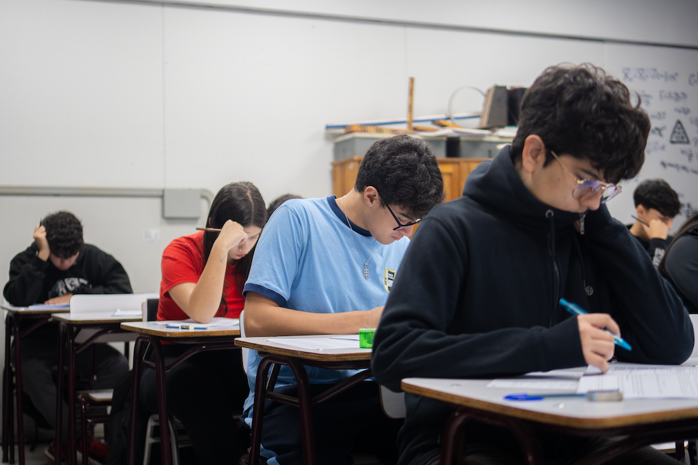 Estudiantes rinden las pruebas de diagnóstico del Preuniversitario Avanza Ñuñoa