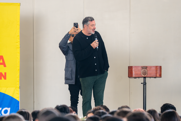 FOTOS WEB LANZAMIANTO PREU 15