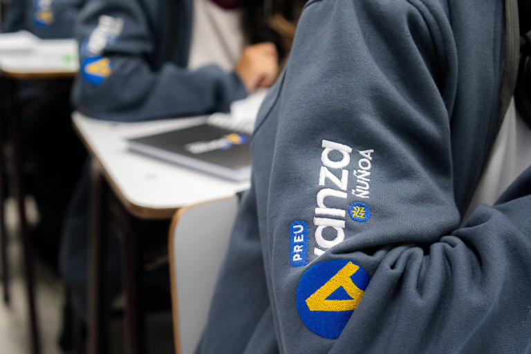 FOTOS WEB LANZAMIANTO PREU 9