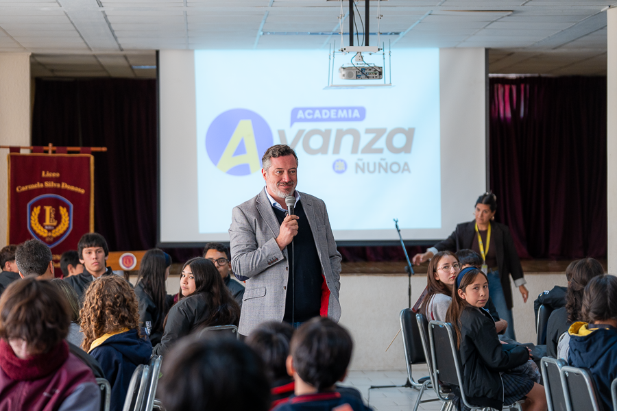 Lanzamiento de Academia Avanza Ñuñoa 2026