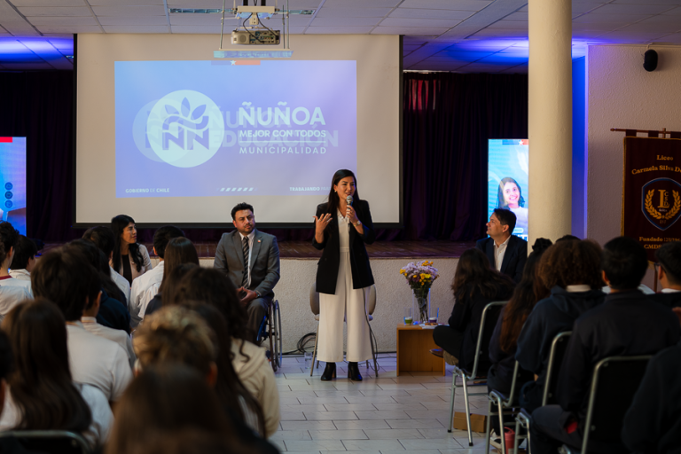 MINISTRA CIENCIA 5