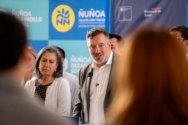 MINISTRA DE SALUD EN DROGUERIA 4